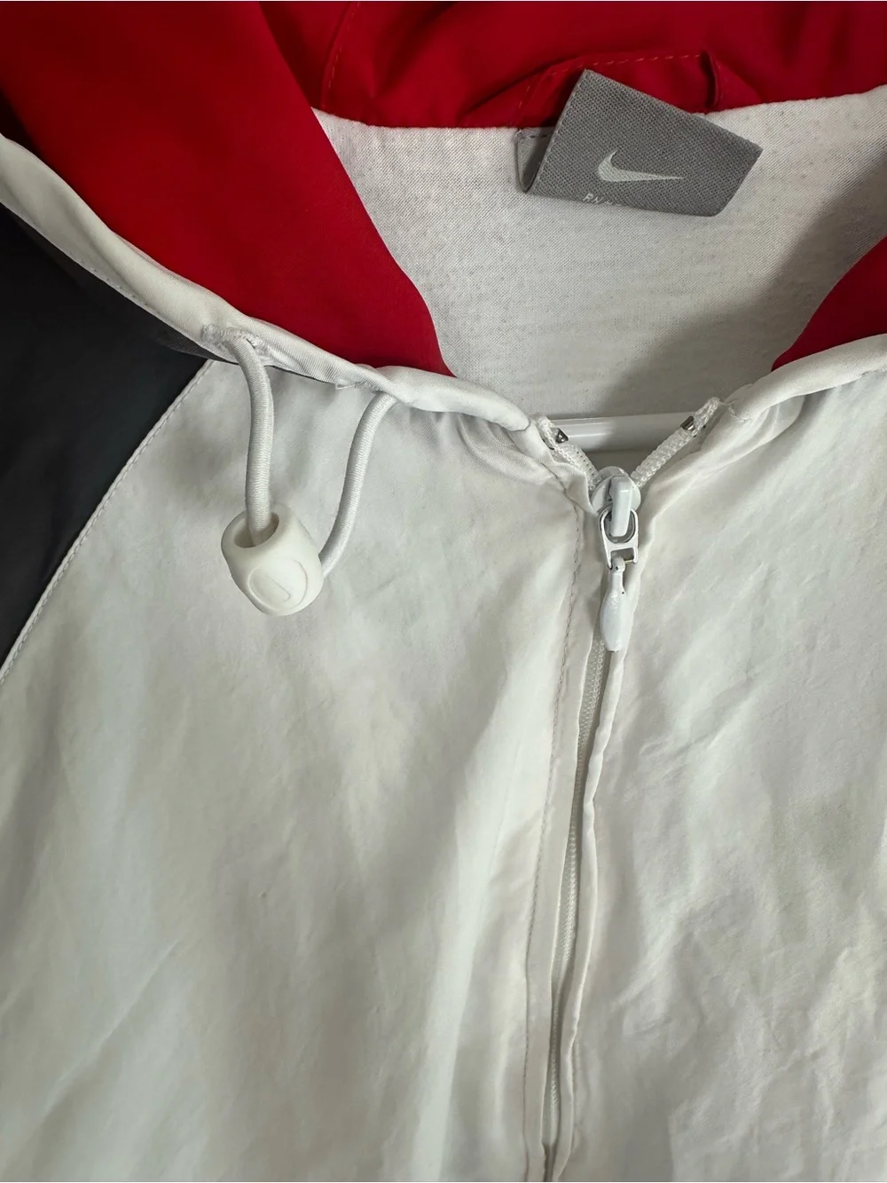 Vintage Nike Y2K White, Charcoal & Red Hooded Track Jacket spellout Windbreaker